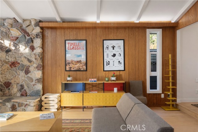 Detail Gallery Image 25 of 37 For 11623 S Dehn, Inglewood,  CA 90303 - 3 Beds | 2 Baths