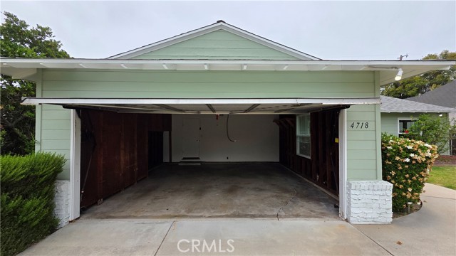 4718 Burnet Avenue, Sherman Oaks CA: https://media.crmls.org/medias/11fd16da-84e0-49cf-a94a-e28fca95b697.jpg