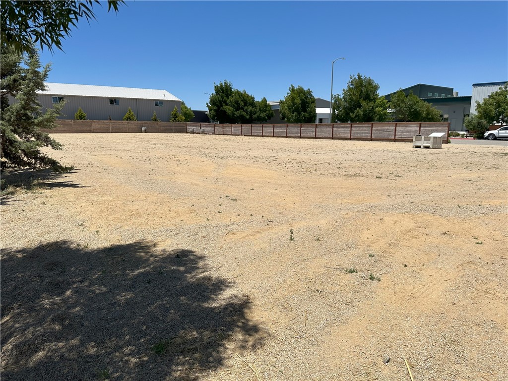 3519 Combine Street, Paso Robles, California 93446, ,Commercial Sale,For Sale,3519 Combine Street,CRNS24004118