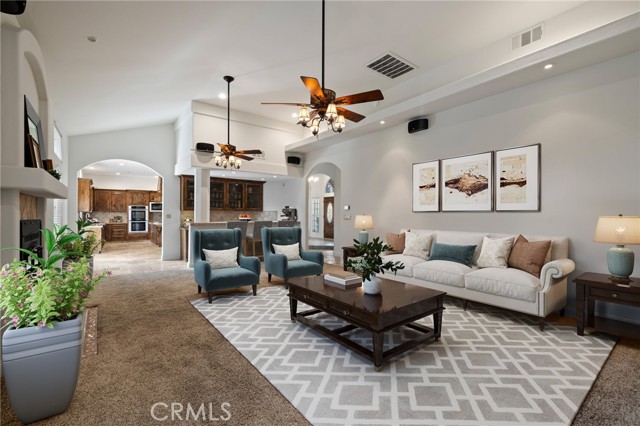 Detail Gallery Image 20 of 71 For 2112 Branch Creek, Bakersfield,  CA 93312 - 4 Beds | 2/1 Baths