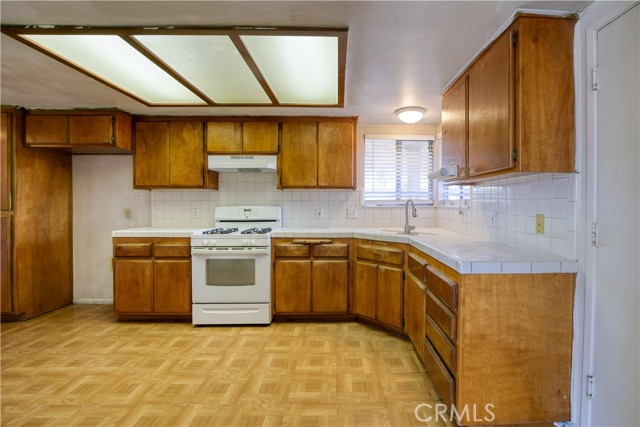 510 Robert Court, Nipomo CA: https://media.crmls.org/medias/11fe0416-cdf6-48cf-9ea4-ab517484e77b.jpg