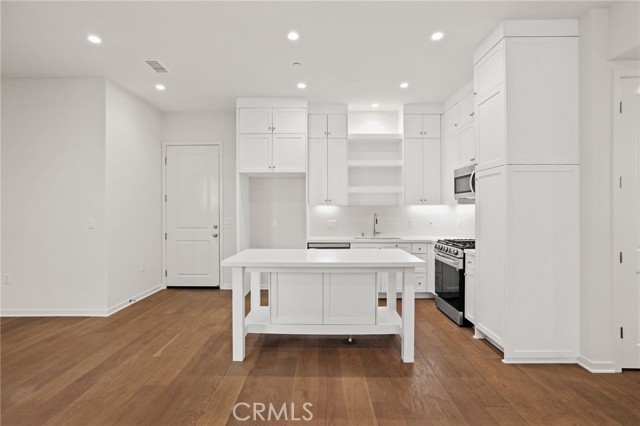 Detail Gallery Image 14 of 31 For 753 Spring Gdn, Irvine,  CA 92618 - 2 Beds | 2 Baths