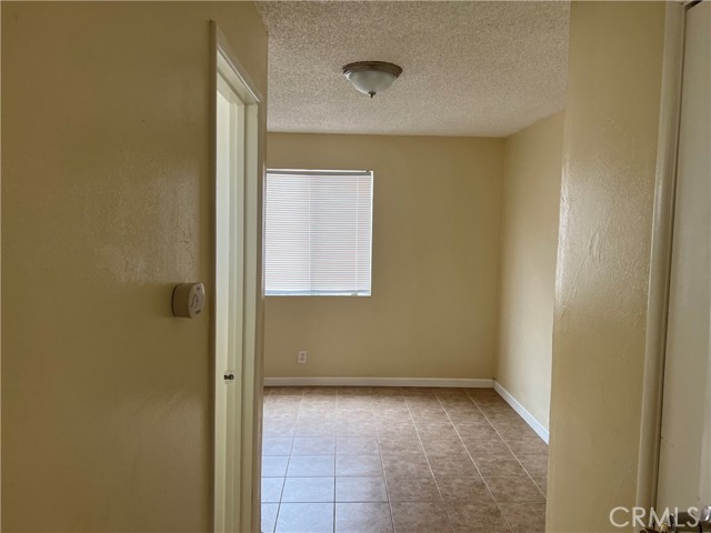 Detail Gallery Image 7 of 21 For 421 S 7th St, Blythe,  CA 92225 - 5 Beds | 2 Baths