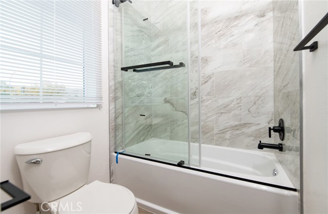 Detail Gallery Image 38 of 43 For 5510 E Los Angeles Ave #4,  Simi Valley,  CA 93063 - 3 Beds | 2/1 Baths