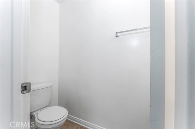 3430 Elm Avenue, Long Beach CA: https://media.crmls.org/medias/120121ed-176d-4f44-b108-502ed8ff0ef3.jpg