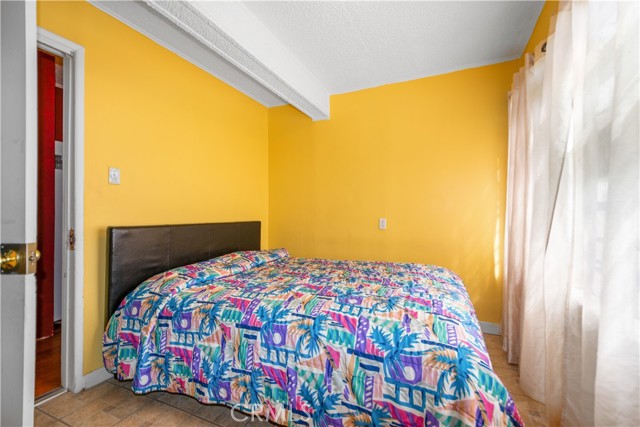 582 E 67th, Inglewood CA: https://media.crmls.org/medias/1201e1ae-c239-453d-b5c5-15072ead6ecc.jpg