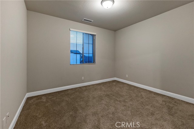 Detail Gallery Image 20 of 28 For 11473 N via Campagna Dr, Fresno,  CA 93730 - 5 Beds | 3/1 Baths