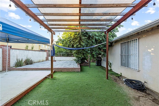 Detail Gallery Image 20 of 24 For 9689 Kewen Avenue, Pacoima,  CA 91331 - 4 Beds | 2 Baths