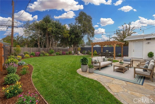 13421 Sunset, Whittier CA: https://media.crmls.org/medias/12028e05-467a-46bf-bee5-b5d5b2204fec.jpg