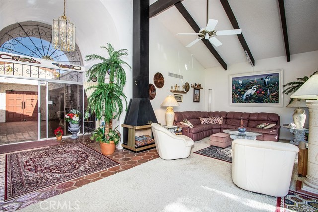 Image 4 for 1833 Araby DR #25