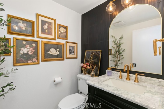 Detail Gallery Image 6 of 18 For 2105 Woodbriar Ct, Fullerton,  CA 92831 - 3 Beds | 2/1 Baths