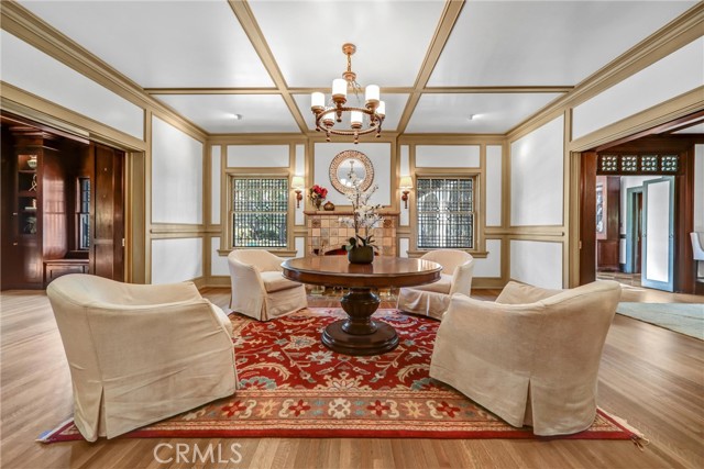 1215 Wentworth, Pasadena CA: https://media.crmls.org/medias/12045b7b-2275-4461-84c4-59d39ce8312e.jpg