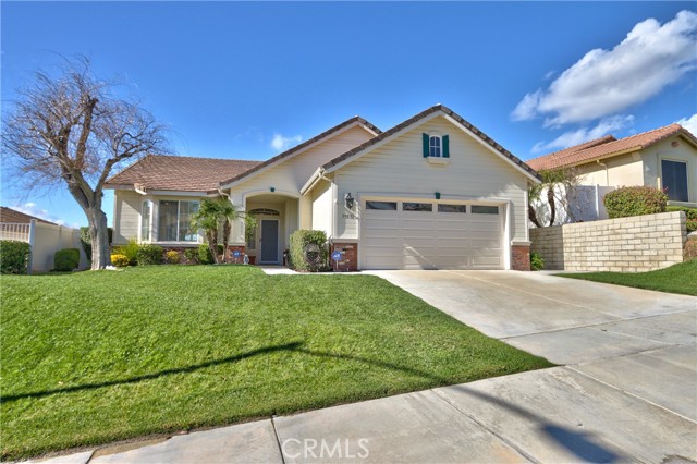 Detail Gallery Image 3 of 44 For 39531 Sierra Madre, Murrieta,  CA 92563 - 3 Beds | 2 Baths