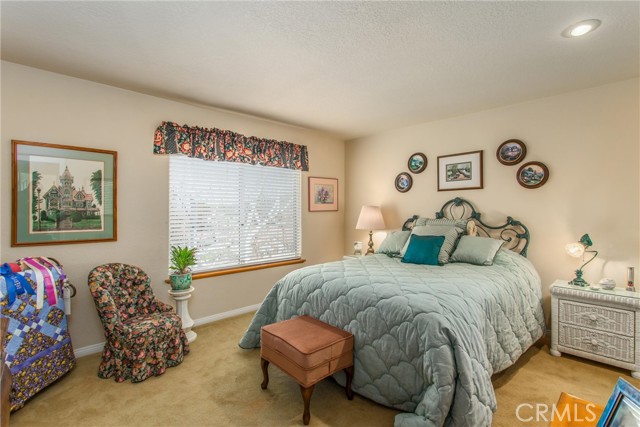 Detail Gallery Image 32 of 61 For 36616 Woodbriar St, Yucaipa,  CA 92399 - 4 Beds | 3/1 Baths