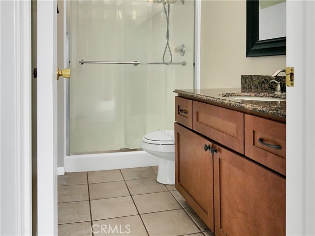 Detail Gallery Image 23 of 26 For 2024 S Bon View Ave #D,  Ontario,  CA 91761 - 3 Beds | 2/1 Baths