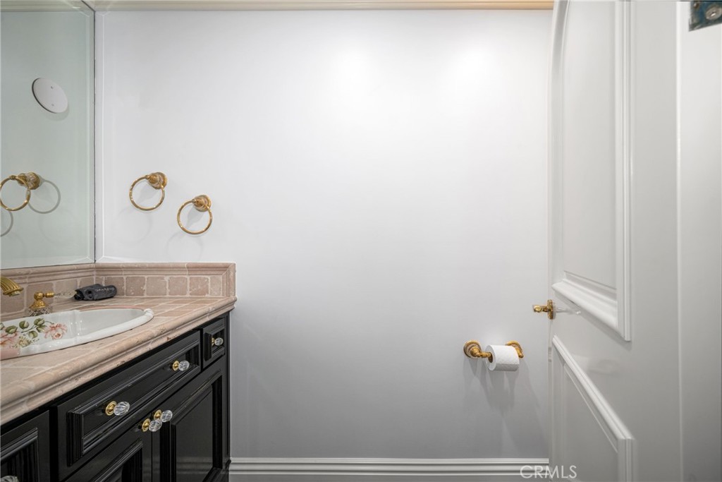 MLS #NP25274646 image #40