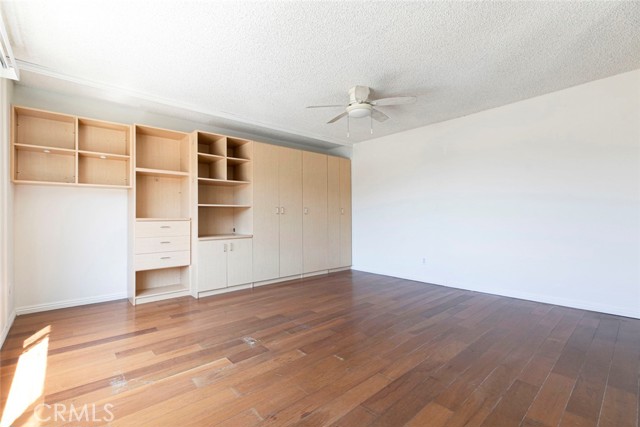 Detail Gallery Image 7 of 20 For 1422 Rock Glen #210,  Glendale,  CA 91205 - 2 Beds | 1 Baths