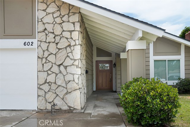 Detail Gallery Image 18 of 20 For 602 Carnation Dr, Placentia,  CA 92870 - 4 Beds | 2 Baths