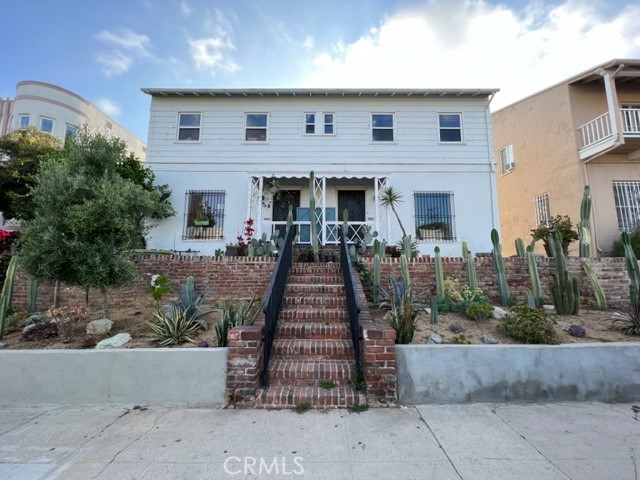 841 N Alexandria Ave, Los Angeles, CA 90029