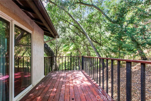 5200 Ardilla Avenue, Atascadero CA: https://media.crmls.org/medias/120acc0d-8029-4161-b0cf-5e64a7a19de9.jpg