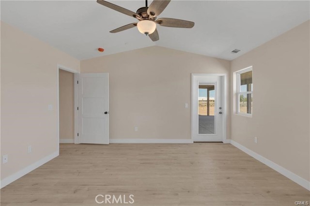 22520 Houston Street, Apple Valley CA: https://media.crmls.org/medias/120b5228-529d-4dbd-bfaf-7cece2ab4c10.jpg