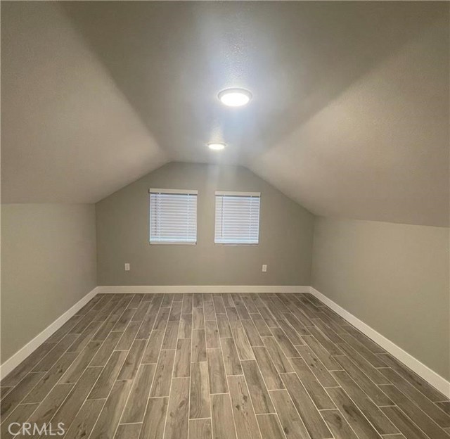 Image 8 of 20 For 136 Sheridan Street B