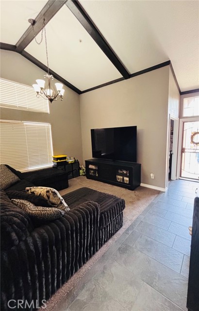 Detail Gallery Image 3 of 15 For 16251 Abedul, Moreno Valley,  CA 92551 - 3 Beds | 2 Baths