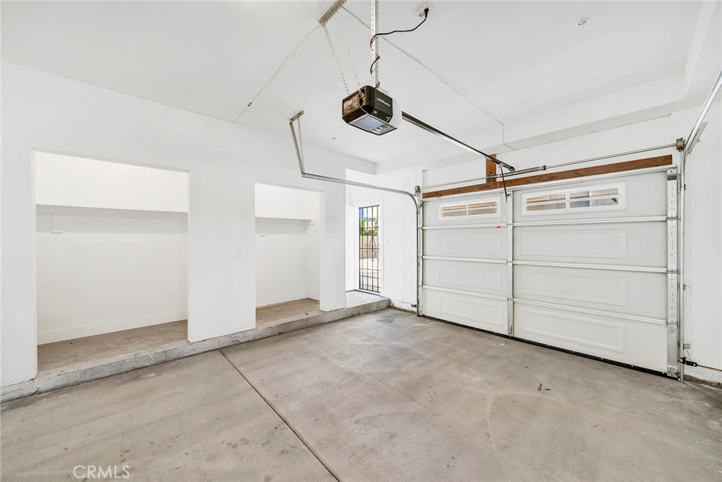 MLS #WS26185877 image #15