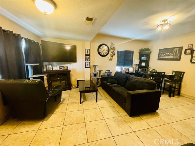 Image 3 for 455 N Lugo Ave, San Bernardino, CA 92410