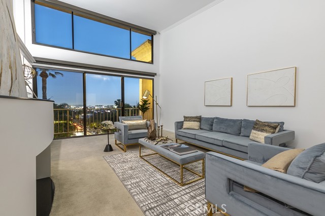Detail Gallery Image 1 of 45 For 8455 Fountain Ave #406,  West Hollywood,  CA 90069 - 2 Beds | 2 Baths