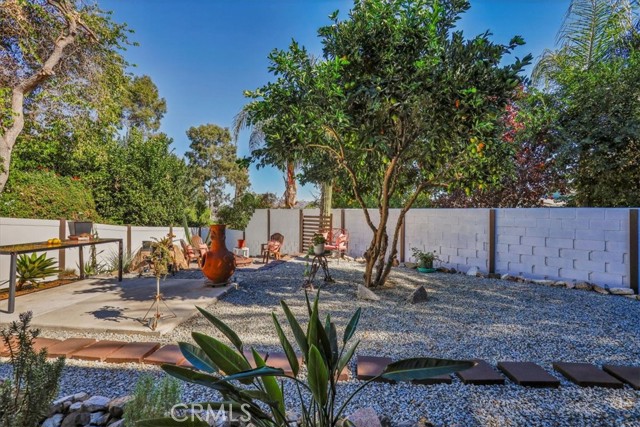 33230 Hollister, Lake Elsinore CA: https://media.crmls.org/medias/120e7350-7ad7-43e8-983b-3634b8675507.jpg