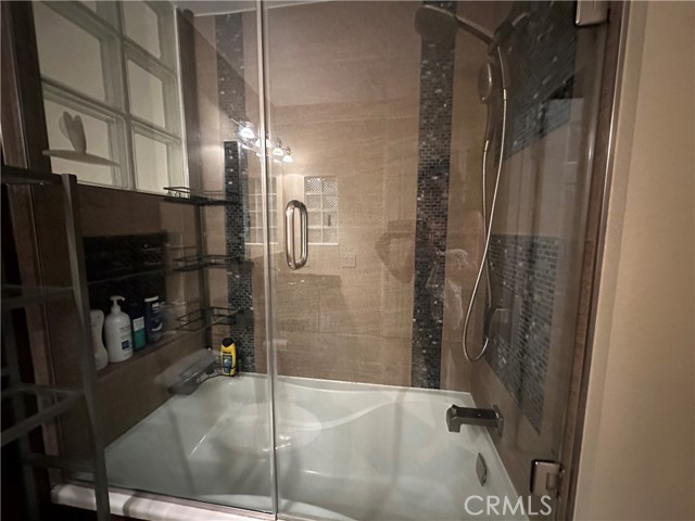 Detail Gallery Image 32 of 37 For 2217 Vanderbilt Ln #8,  Redondo Beach,  CA 90278 - 2 Beds | 1/1 Baths