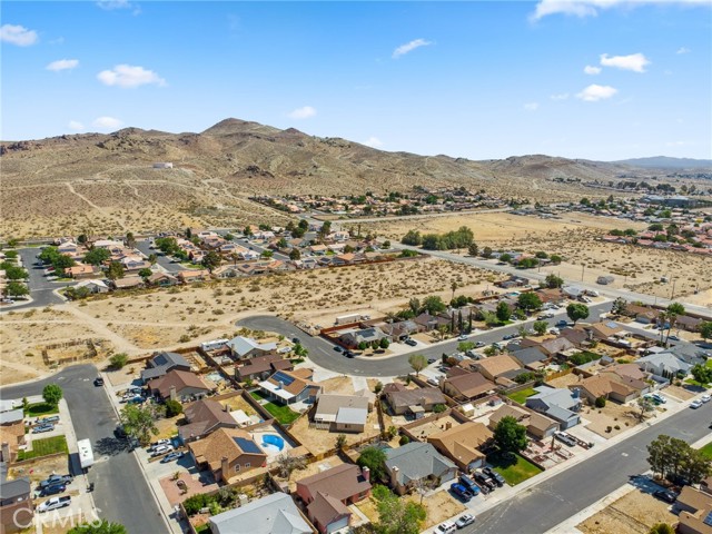 3112 Echo Drive, Rosamond CA: https://media.crmls.org/medias/120faea5-f9df-4853-a1fc-4e241194449f.jpg