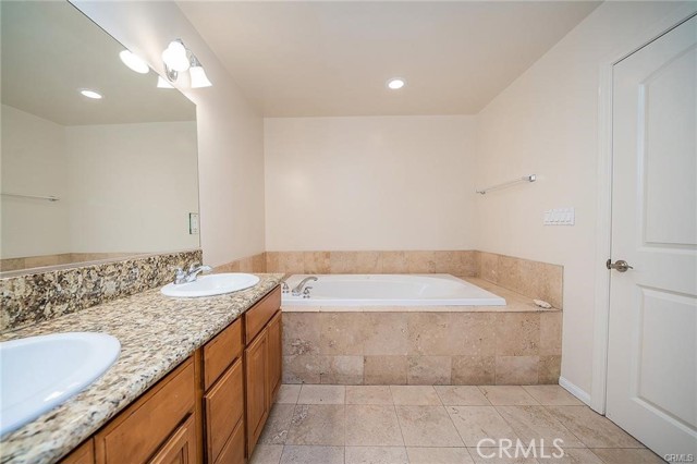 Image 8 of 18 For 16714 Inglewood Avenue A