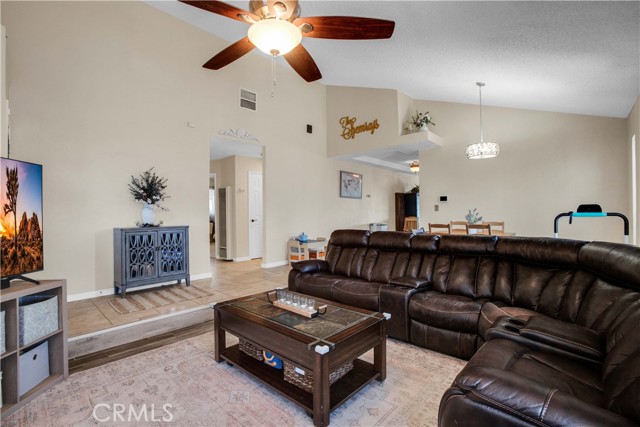 Detail Gallery Image 5 of 41 For 7002 Star Dune Ave, Twentynine Palms,  CA 92277 - 3 Beds | 2 Baths