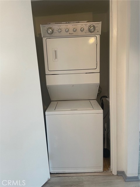 Image 6 of 11 For 8505 Columbus Avenue 316