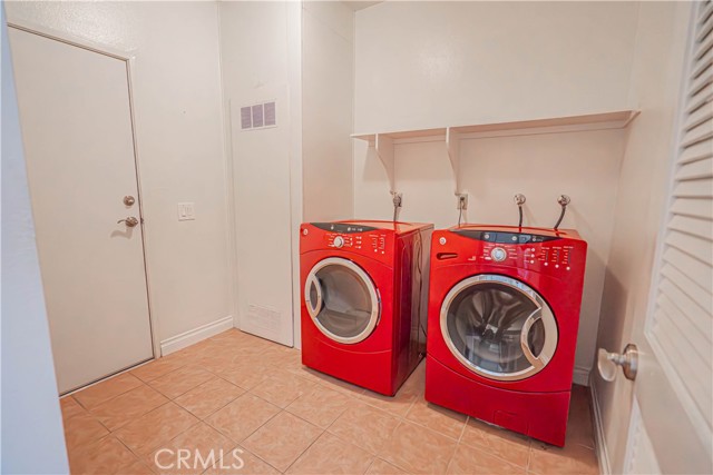 Detail Gallery Image 19 of 32 For 26107 Mcbean #61,  Valencia,  CA 91355 - 2 Beds | 2 Baths