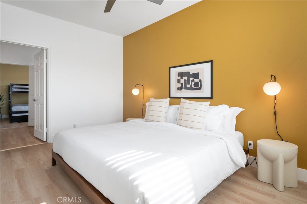 MLS #OC25257515 image #32