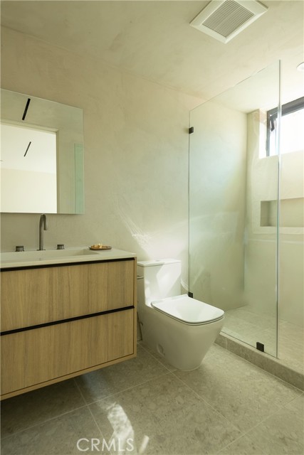 Detail Gallery Image 28 of 37 For 4824 Calhoun, Sherman Oaks,  CA 91423 - 5 Beds | 5 Baths