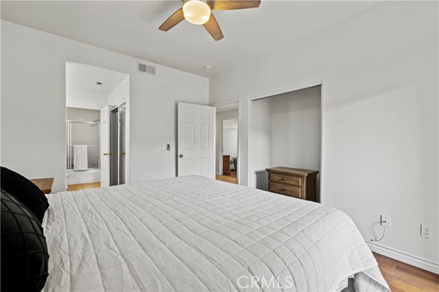 25518 Hemingway Avenue, Stevenson Ranch CA: https://media.crmls.org/medias/121441c6-0273-4f7f-a899-4221e6ef2688.jpg