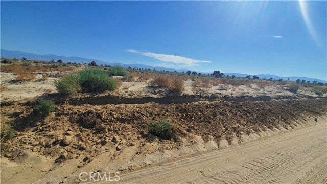 0 Ave L near 87 St East, Palmdale, California 93591, ,Land,For Sale,0 Ave L near 87 St East,CRSR23171026