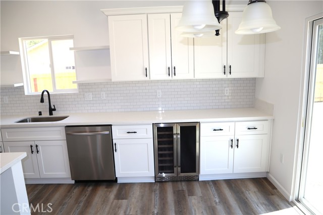 8600 Ironwood Avenue, California City CA: https://media.crmls.org/medias/12149c8a-af34-4ac8-8311-c94b3542abab.jpg
