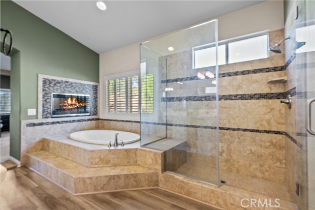 15355 Michael Crest Drive, Canyon Country CA: https://media.crmls.org/medias/121591de-dad5-4014-8b8b-dd393e73b50f.jpg