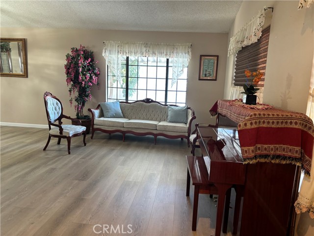 Detail Gallery Image 8 of 30 For 24414 University Ave #117,  Loma Linda,  CA 92354 - 4 Beds | 2 Baths