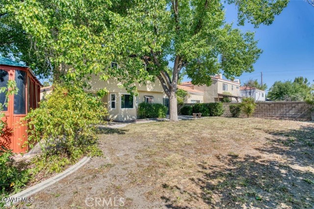 Detail Gallery Image 5 of 23 For 43954 Blue Sky Ct, Lancaster,  CA 93536 - 4 Beds | 3 Baths