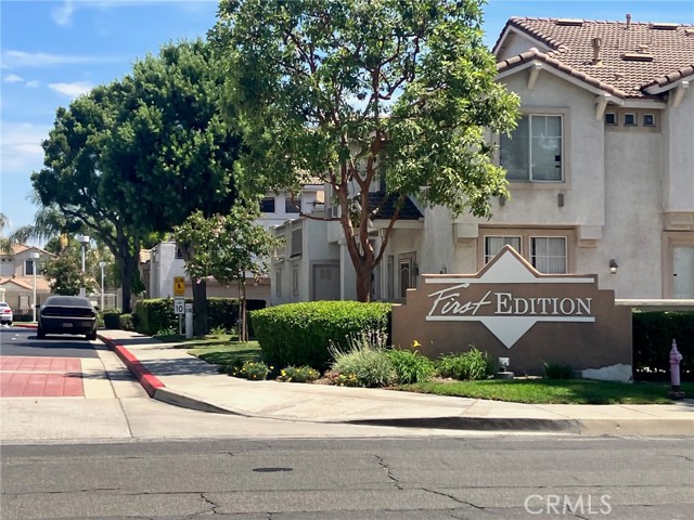 Detail Gallery Image 2 of 22 For 1044 N Turner Ave #207,  Ontario,  CA 91764 - 3 Beds | 2/1 Baths
