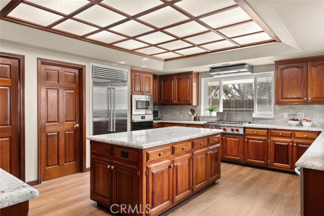 Detail Gallery Image 15 of 68 For 115 Brookvine Cir, Chico,  CA 95973 - 4 Beds | 3 Baths