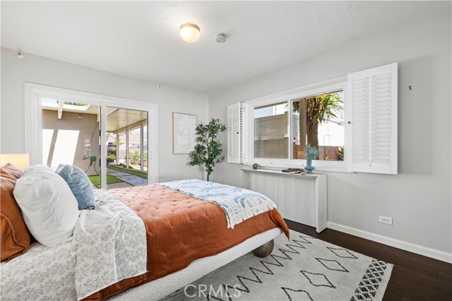 Detail Gallery Image 36 of 55 For 21206 Merridy St, Chatsworth,  CA 91311 - 4 Beds | 3 Baths