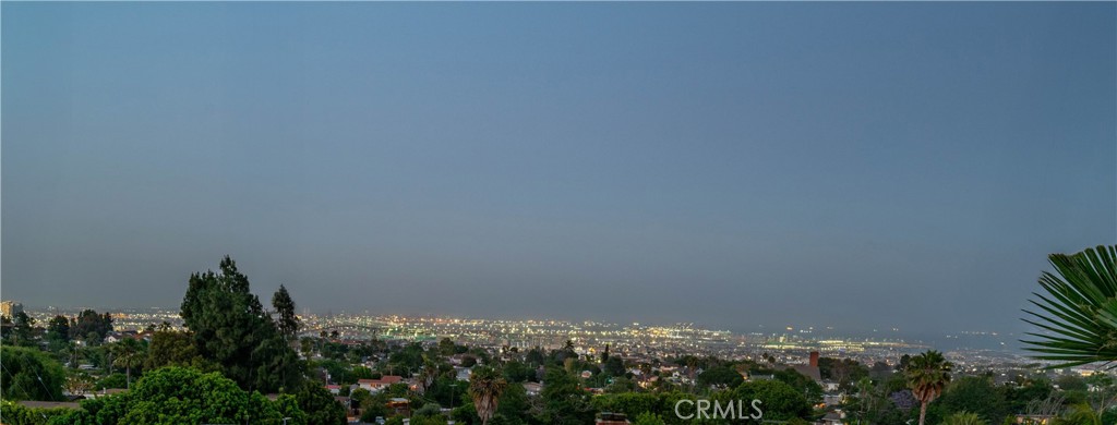 https://media.crmls.org/medias/1217ffcf-1173-4513-9c64-1c75964064cb.jpg?preset=X-Large
