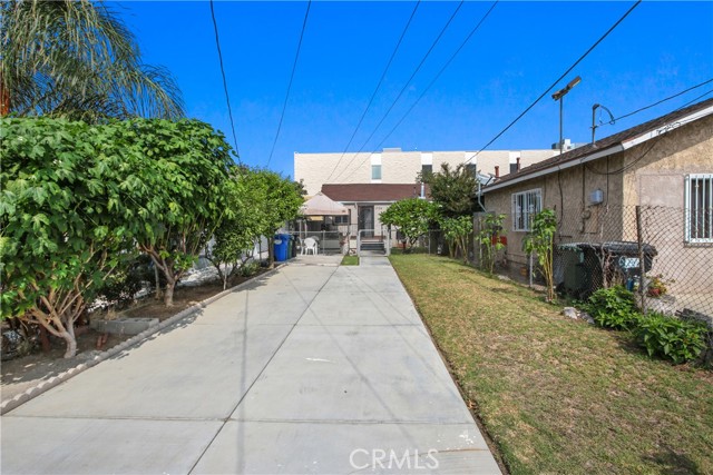 Image 2 for 1735 E 64Th St, Los Angeles, CA 90001